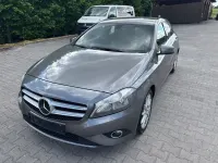 Gebraucht Mercedes A180 122 PS (89 kW) 2013 Grau Limousine