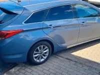 Gebraucht Hyundai i40 Classic 135 PS (99 kW) 2016 Blue spirit metallic Kombi