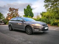 Gebraucht Ford Mondeo 140 PS (102 kW) 2012 Grau Kombi