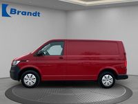 Gebraucht VW T6.1 110 PS (80 kW) 2024 Kirschrot Van