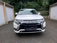 Gebraucht Mitsubishi Outlander P-HEV 224 PS (164 kW) 2020 Weiß SUV