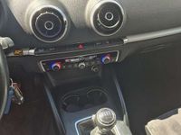 Gebraucht Audi A3 S-Line 110 PS (80 kW) 2015 Mythosschwarz metallic Limousine