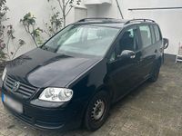 Gebraucht VW Touran 106 PS (77 kW) 2005 Schwarz Van / Kleinbus