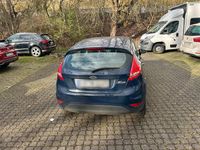 Gebraucht Ford Fiesta 92 PS (67 kW) 2009 Blau Kleinwagen