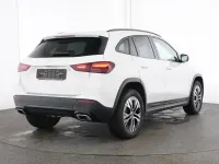 Gebraucht Mercedes GLA200 Progressive 163 PS (119 kW) 2025 Weiß unilack polarweiß SUV