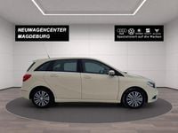 Gebraucht Mercedes B180 109 PS (80 kW) 2014 Gelb Van / Kleinbus