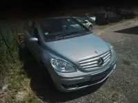 Gebraucht Mercedes B150 Edition 95 PS (69 kW) 2007 Gold Van / Kleinbus