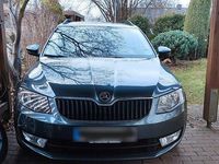 Gebraucht Skoda Octavia 150 PS (110 kW) 2016 Grau Kombi