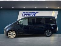Gebraucht Hyundai Staria Prime 177 PS (130 kW) 2023 Moonlight blue / mic Van / Kleinbus