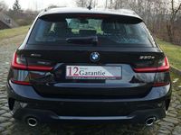 Gebraucht BMW 330e M Sport 184 PS (135 kW) 2020 Black sapphire metallic Kombi