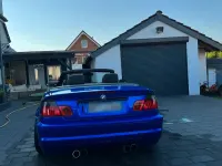Gebraucht BMW 323 Cabriolet 170 PS (125 kW) 2000 Blau Cabrio