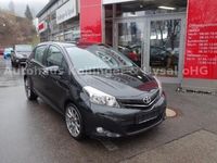 Gebraucht Toyota Yaris Club 99 PS (72 kW) 2012 Schwarz metallic Kleinwagen