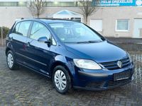 Gebraucht VW Golf 105 PS (77 kW) 2005 Blau Van / Kleinbus