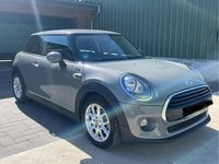 Second-hand Mini ONE 102 CP (75 kW) 2017 Gri Hatchback