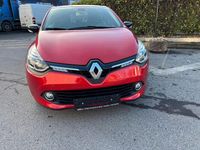 Gebraucht Renault Clio IV Initiale Paris 90 PS (66 kW) 2014 Rot Limousine