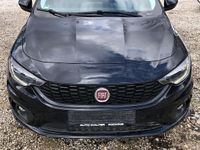 Gebraucht Fiat Tipo 120 PS (88 kW) 2018 Schwarz Kombi