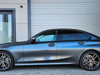 gebraucht BMW 330 d xDrive Luxury Line 19 Zoll M 1Hand