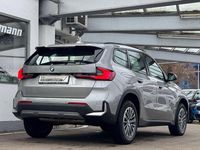 Gebraucht BMW X1 136 PS (100 kW) 2024 Spacesilber metallic SUV