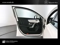 Gebraucht Mercedes A200 Progressive 150 PS (110 kW) 2026 Weiß Limousine