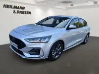 Gebraucht Ford Focus 155 PS (114 kW) 2025 Polarsilber metallic (metallic) Limousine
