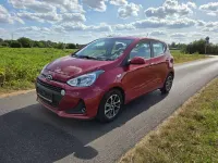 Gebraucht Hyundai i10 67 PS (49 kW) 2017 Rot Kleinwagen