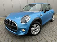 Gebraucht Mini ONE 75 PS (55 kW) 2018 Blau metallic Kleinwagen