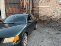 Occasion VW Passat 101 ch (74 kW) 1997 Vert Berline