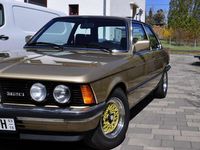 Gebraucht BMW 320 122 PS (89 kW) 1982 Gold Coupé