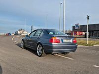 Second-hand BMW 320 150 CP (110 kW) 1998 Albastru Berlinǎ