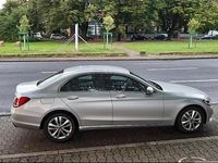 Gebraucht Mercedes C220 194 PS (142 kW) 2019 Silber Limousine