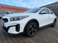 Używany Kia XCeed Vision 105 KM (77 kW) 2022 Biały SUV