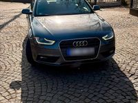 Gebraucht Audi A4 140 PS (102 kW) 2012 Grau Limousine