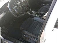 Gebraucht VW Passat 190 PS (139 kW) 2018 Silber Kombi