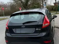Gebraucht Ford Fiesta Trend 60 PS (44 kW) 2011 Schwarz Kleinwagen