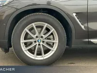 Gebraucht BMW X4 Performance 190 PS (139 kW) 2025 Grau SUV