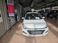 Gebraucht Hyundai i20 84 PS (61 kW) 2021 Weiß Kleinwagen