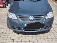 Gebraucht VW Fox 54 PS (39 kW) 2009 Schwarz Kleinwagen