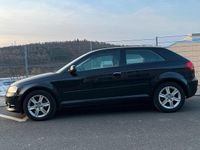 Gebraucht Audi A3 Attraction 105 PS (77 kW) 2011 Schwarz Kleinwagen