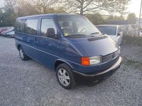 Second-hand VW Caravelle 102 CP (75 kW) 2001 Albastru Van