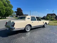 Gebraucht Lincoln Continental 135 PS (99 kW) 1982 Beige Limousine