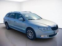 Gebraucht Skoda Superb Elegance 160 PS (117 kW) 2011 Blau Kombi