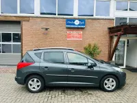 Gebraucht Peugeot 207 Family 95 PS (69 kW) 2012 Grau Kombi