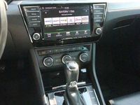 Gebraucht Skoda Superb Style 220 PS (161 kW) 2015 Grau Kombi
