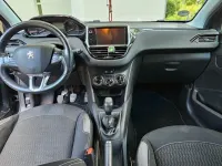 Gebraucht Peugeot 208 Active 82 PS (60 kW) 2015 Grau Kleinwagen