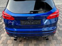 Gebraucht Ford Focus ST-Line 182 PS (133 kW) 2018 Blau Kombi
