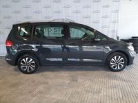 gebraucht VW Touran 1.5 TSI ACTIVE Navi LED PDC ACC Sitzheiz.