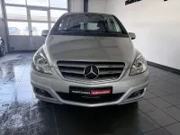 Gebraucht Mercedes B170 116 PS (85 kW) 2009 Silber Van / Kleinbus
