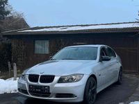 Gebraucht BMW 325 218 PS (160 kW) 2005 Silber Limousine