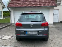 Gebraucht VW Tiguan 140 PS (102 kW) 2012 Grau SUV