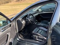 Gebraucht VW Passat Highline 150 PS (110 kW) 2015 Grau Kombi